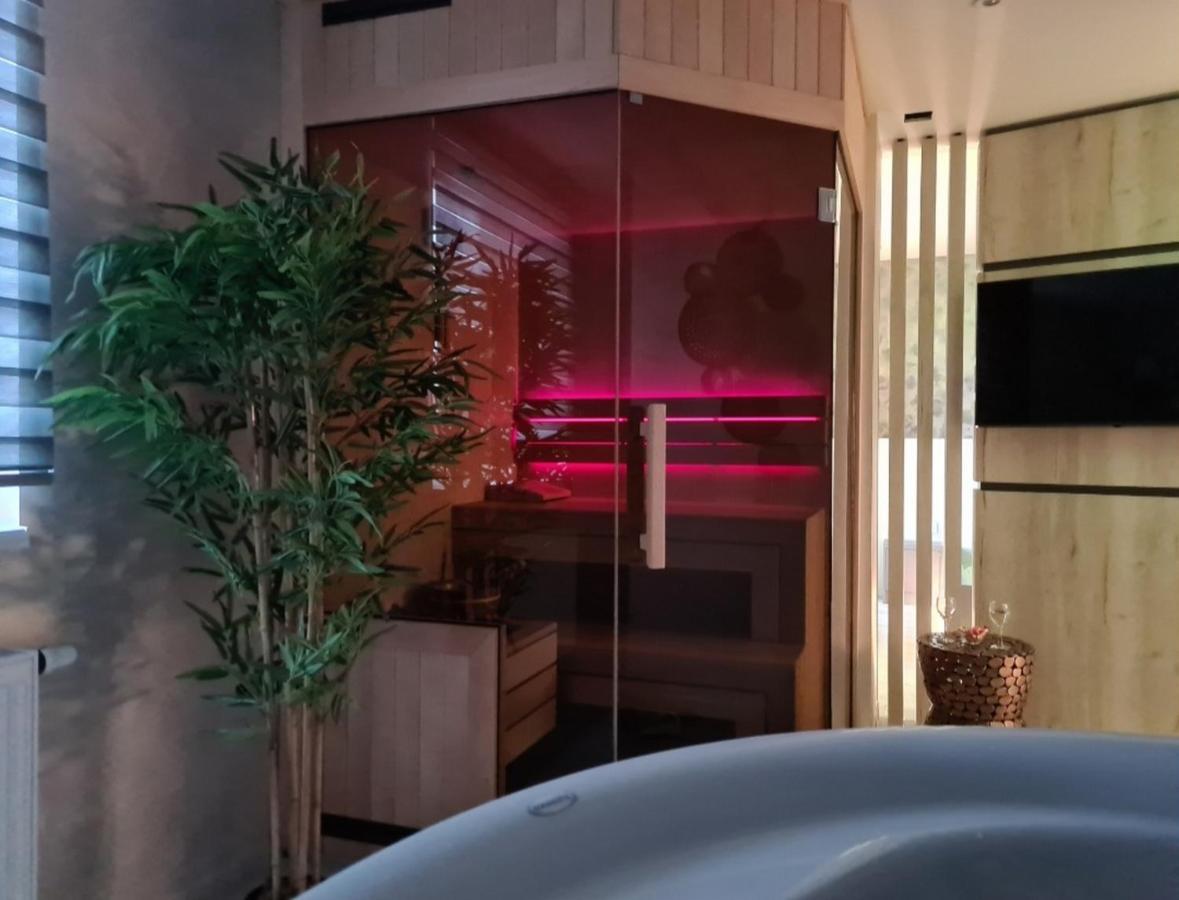 Wellness Apartments Varazdin Ngoại thất bức ảnh