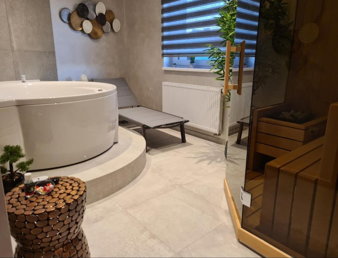 Wellness Apartments Varazdin Ngoại thất bức ảnh